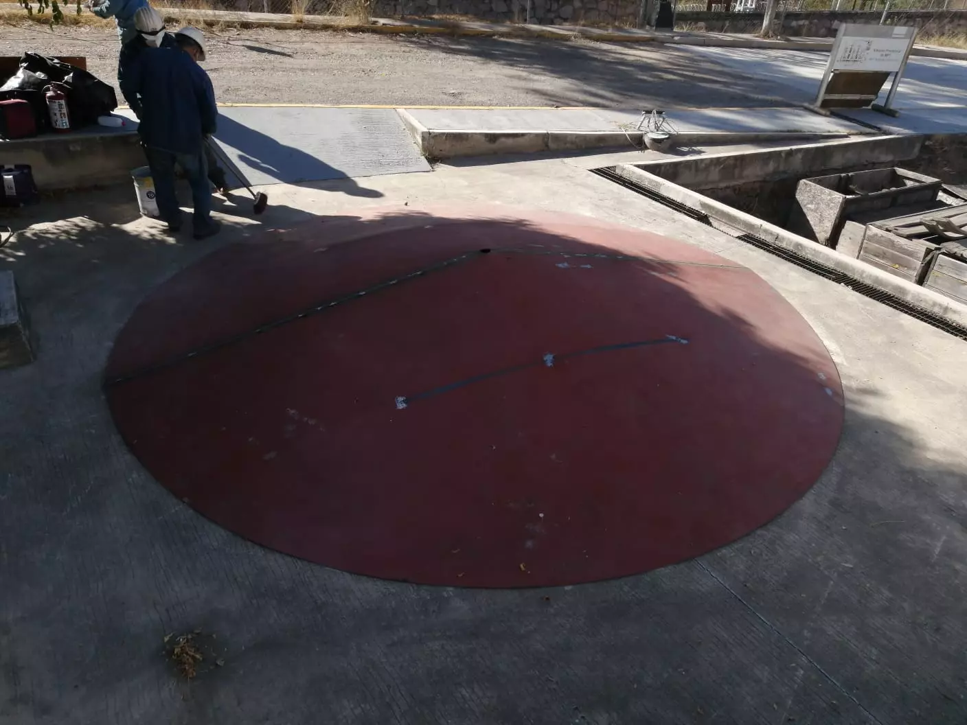 Reparación de tapa de tanque